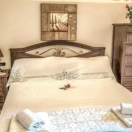 Vila With 2 Bedrooms In With Wonderful Sea View Private Pool Enclosed Garden 4 Km From The Beach Rethymno