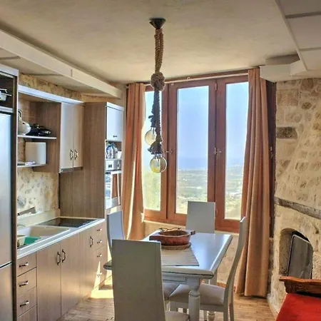 With 2 Bedrooms In With Wonderful Sea View Private Pool Enclosed Garden 4 Km From The Beach Vila *