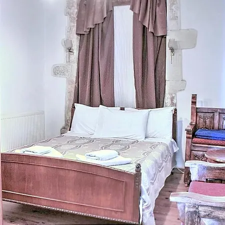 With 2 Bedrooms In With Wonderful Sea View Private Pool Enclosed Garden 4 Km From The Beach Vila *