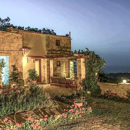 With 2 Bedrooms In With Wonderful Sea View Private Pool Enclosed Garden 4 Km From The Beach * Rethymno
